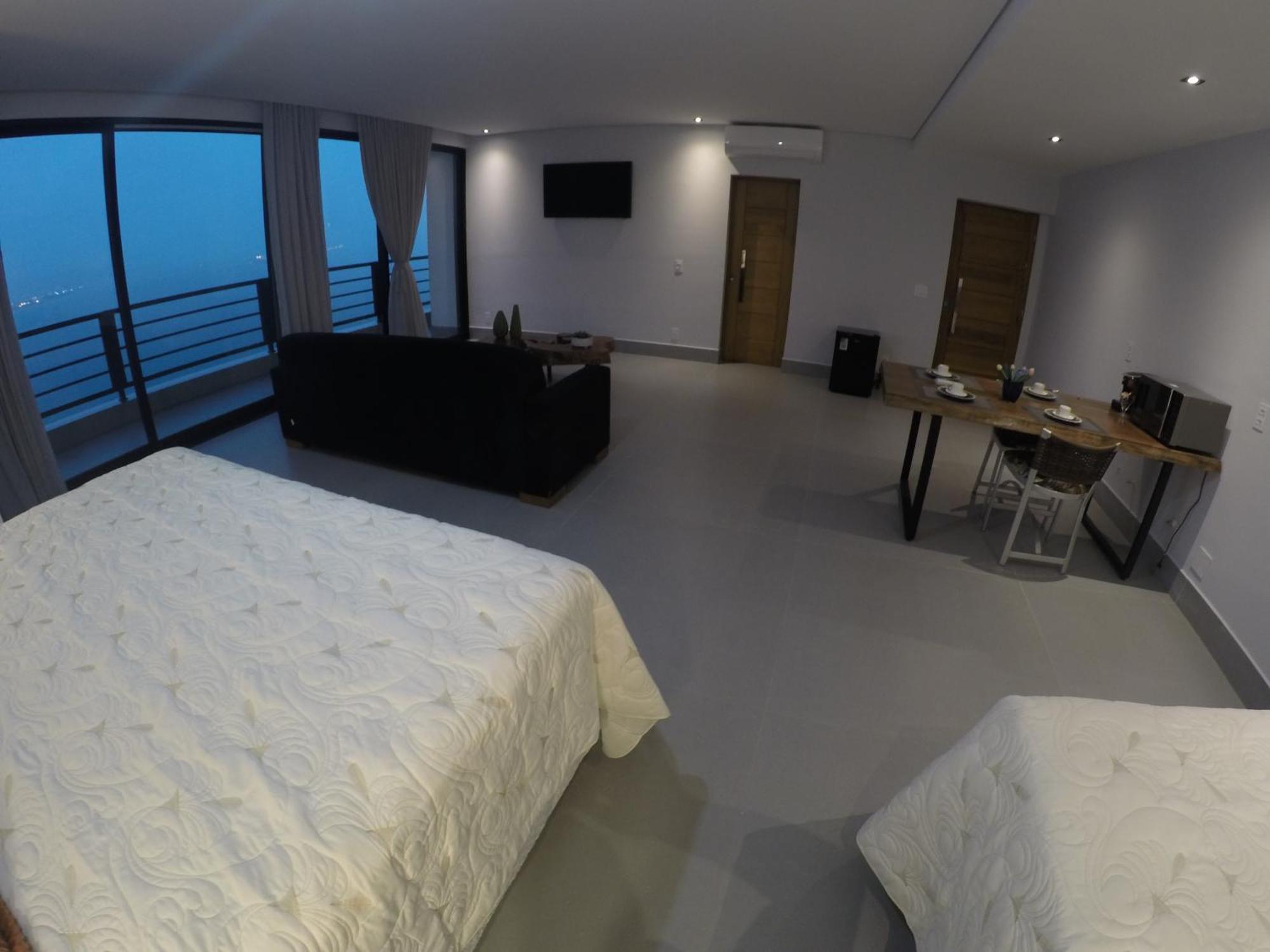 Lounge De Luxo Piuva Ilhabela