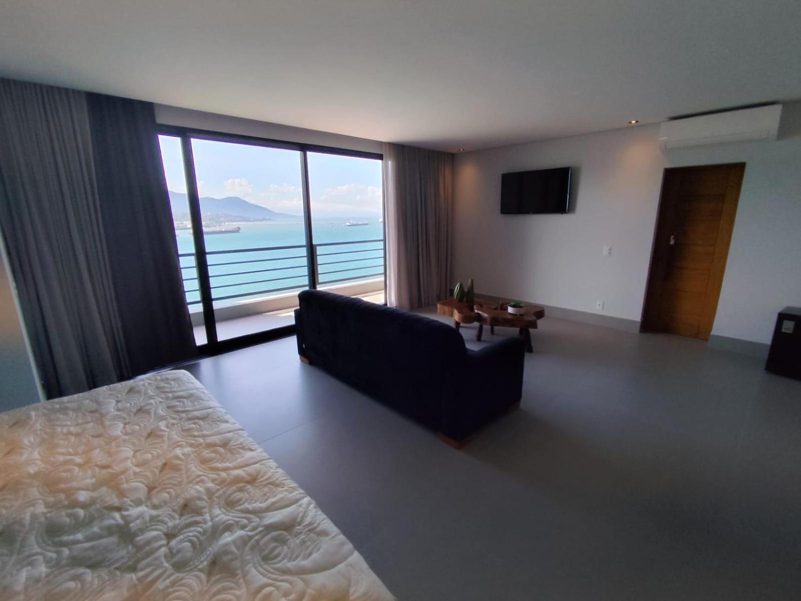 Lounge De Luxo Piuva Ilhabela